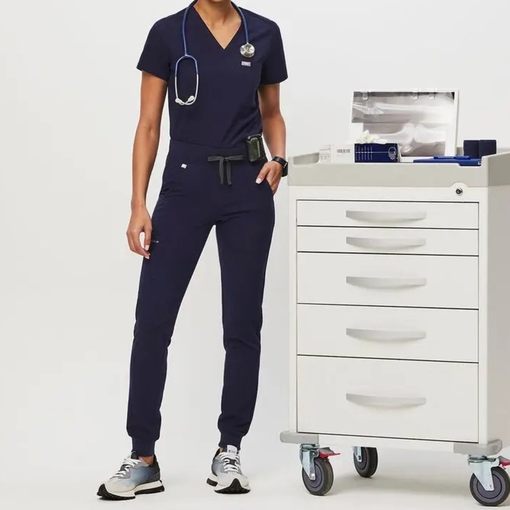 Figs 3 piece Navy Women's Scrub Set